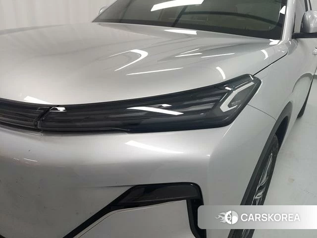 Geely Galaxy Galaxy Starship 7 EM-i 2025 Серебристо-серый из Китая, фото 5