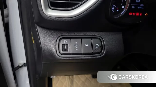 Hyundai Venue 2019 Белый из Кореи, фото 5