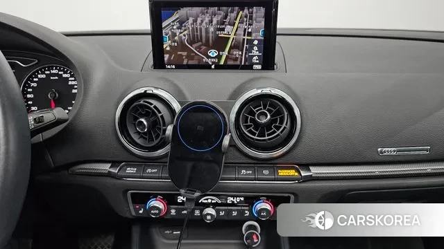 Audi New A3 2018 Белый из Кореи, фото 5