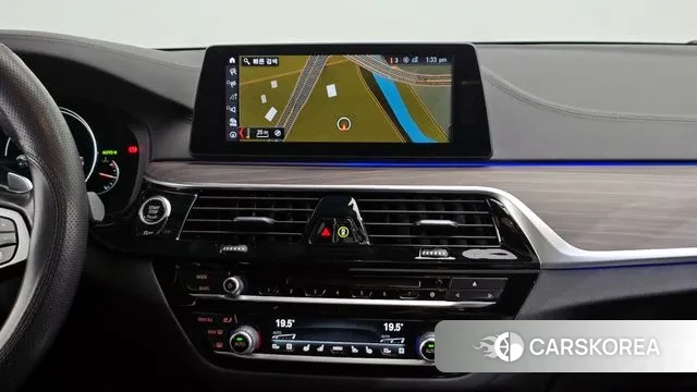 BMW 5 Series (G30) 2018 Серый из Кореи, фото 5