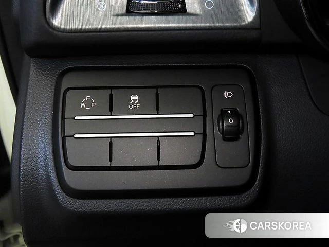 Ssangyong Tivoli Armor 2018 Белый из Кореи, фото 5