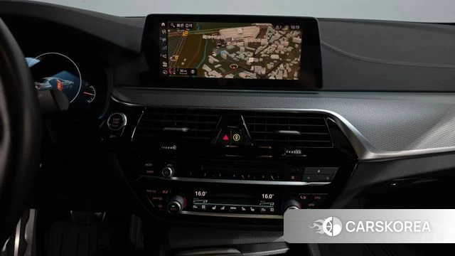 BMW 5 Series (G30) 2019 Серый из Кореи, фото 5