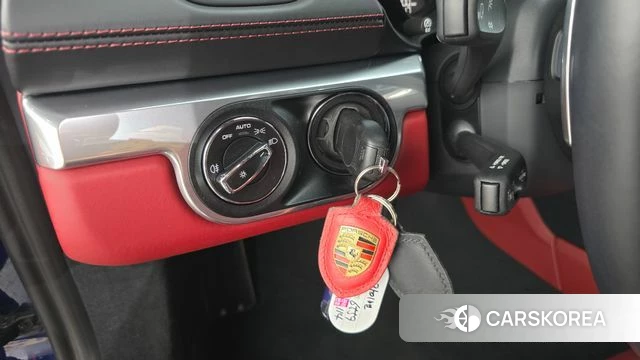 Porsche 718 Cayman 2021 Синий из Кореи, фото 5