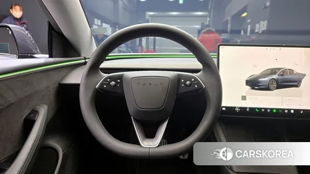 Tesla Model 3 2024 Серый из Кореи, фото 5