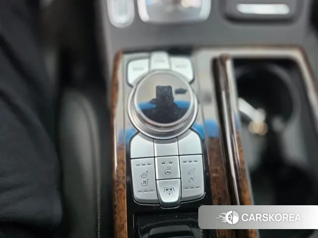 Genesis G90 2021 Черный из Кореи, фото 5