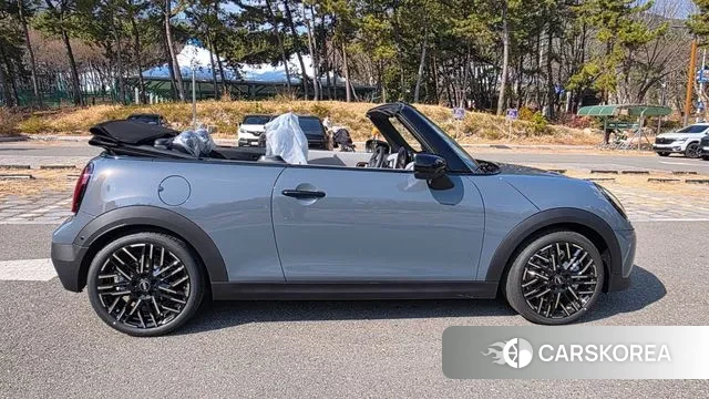 Mini Cooper S Convertible 4th Generation 2025 Небесно-голубой из Кореи, фото 5