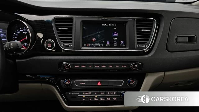 Kia The New Carnival 2020 Черный из Кореи, фото 5