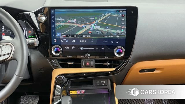 Lexus NX350h Second generation 2024 Белый из Кореи, фото 5