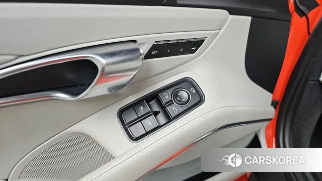 Porsche 718 Boxster 2021 Оранжевый из Кореи, фото 5