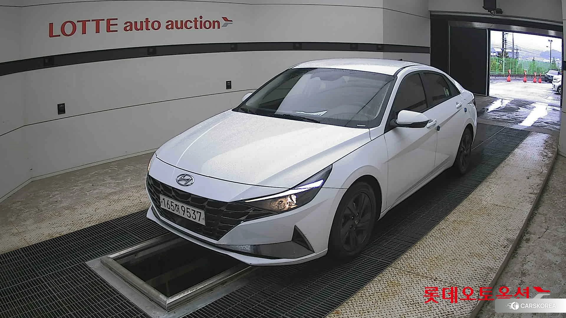 Hyundai Avante Hybrid 2022 Polar White из Кореи, фото 5