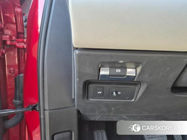 Land Rover Range Rover Evoque 2nd Generation 2022 Красный из Кореи, фото 5