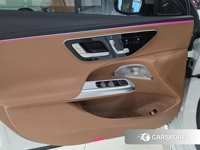 Mercedes-Benz E-Class W214 2025 Белый из Кореи, фото 5