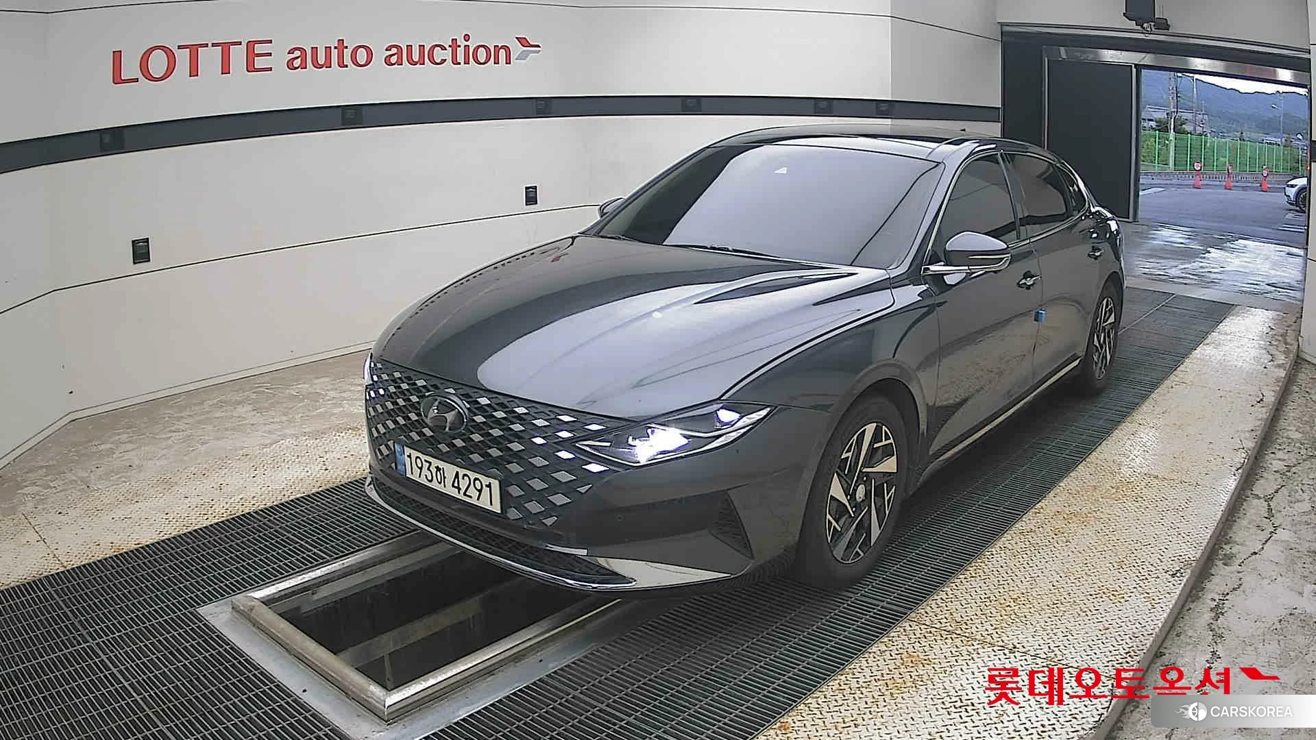 Hyundai Grandeur Hybrid 2022 Nocturne Grey Metallic из Кореи, фото 5