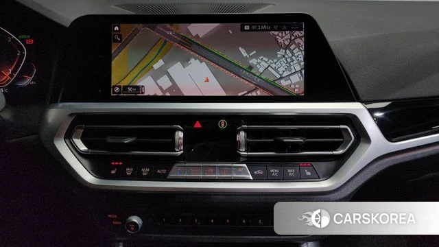 BMW 3 Series (G20) 2019 Белый из Кореи, фото 5