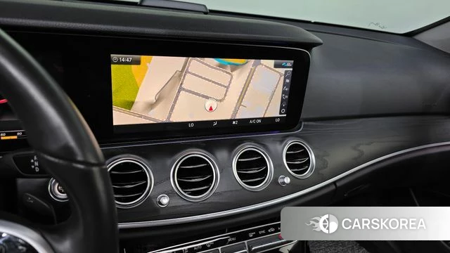 Mercedes-Benz E-Class W213 2020 Белый из Кореи, фото 5