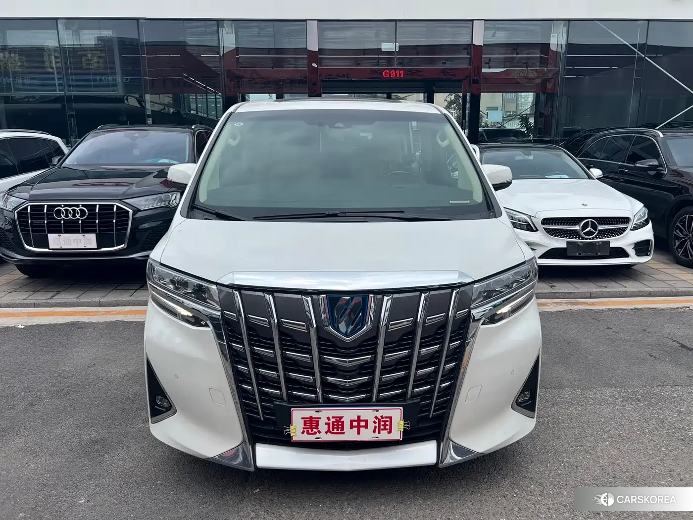 Toyota Elfa 2021 Белый из Китая, фото 5