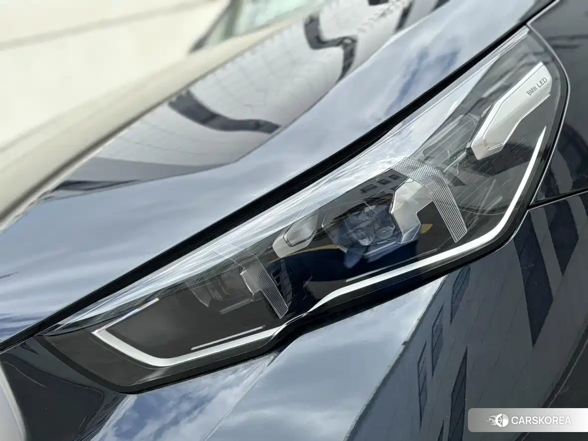 BMW i5 2026 Черный из Китая, фото 5