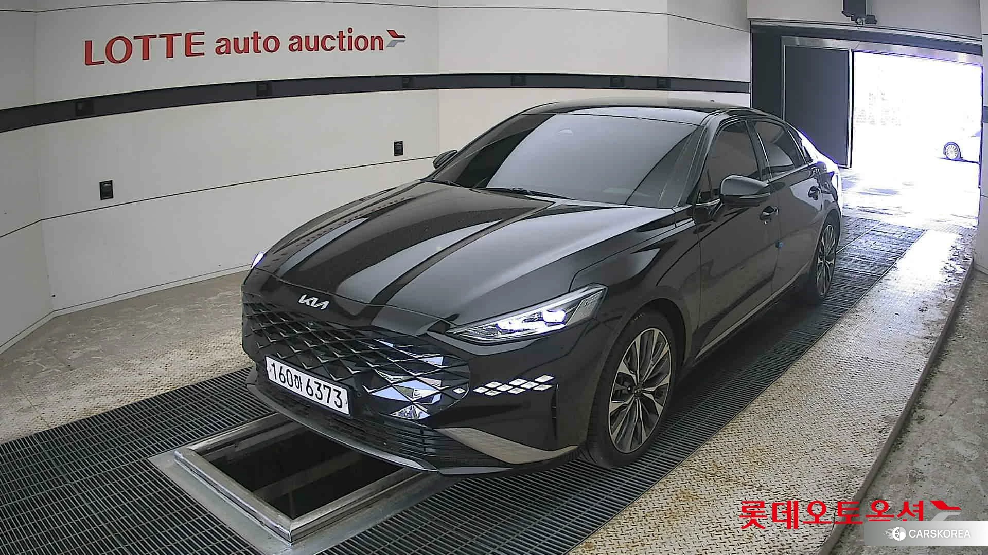 Kia K8 2022 Aurora Black Pearl из Кореи, фото 5