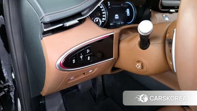 Genesis GV70 2022 Черный из Кореи, фото 5