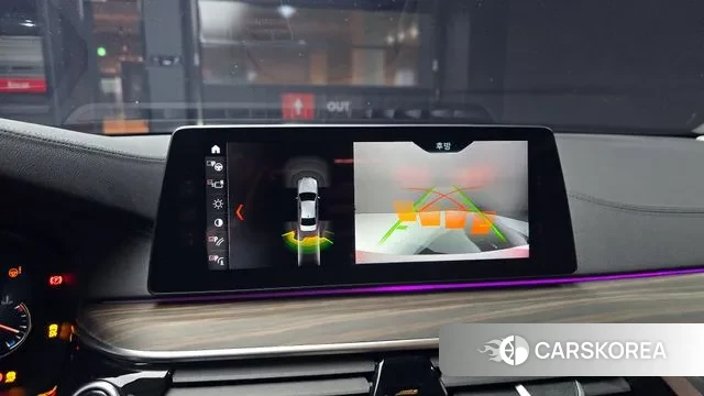 BMW 5 Series (G30) 2018 Белый из Кореи, фото 5