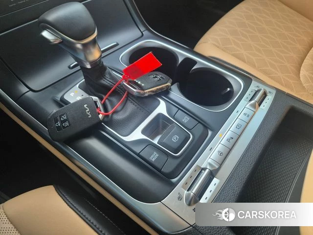 Kia Carnival 4th generation 2023 Белый из Кореи, фото 5