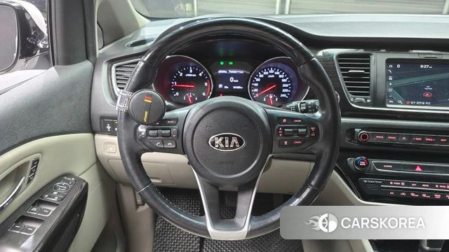 Kia The New Carnival 2018 Белый из Кореи, фото 5