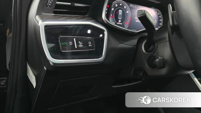Audi A6 (C8) 2019 Черный из Кореи, фото 5