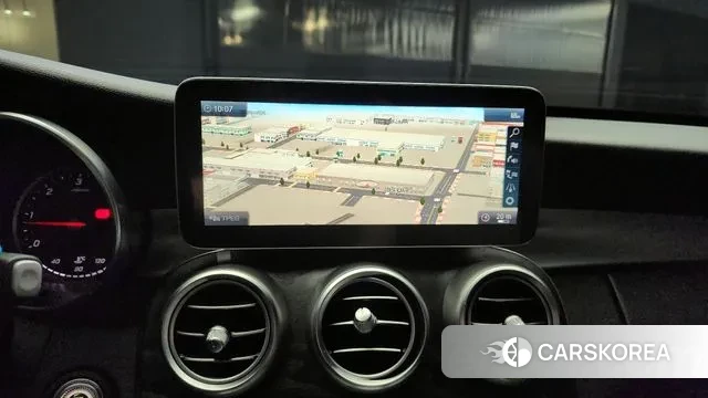 Mercedes-Benz C-Class W205 2019 Белый из Кореи, фото 5