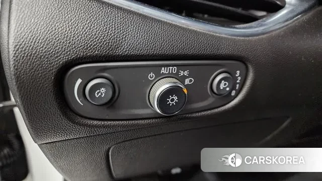 Chevrolet (GM Daewoo) All New Malibu 2018 Белый из Кореи, фото 5