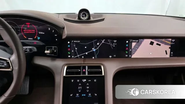 Porsche Taycan 2021 Красный из Кореи, фото 5