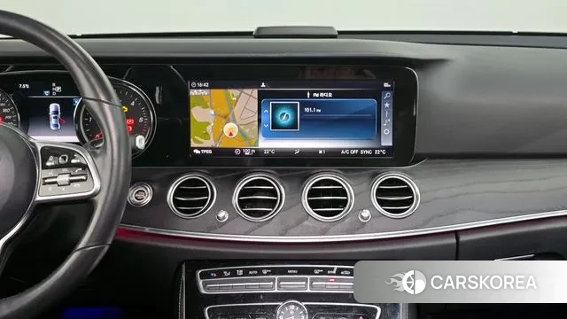 Mercedes-Benz E-Class W213 2019 Серый из Кореи, фото 5