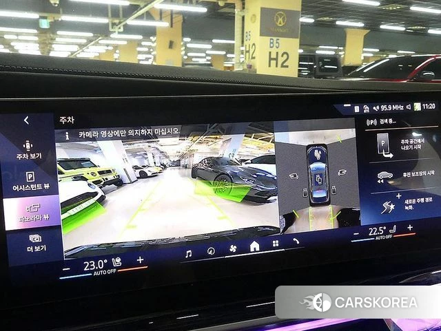 BMW 7 Series (G70) 2025 Черный из Кореи, фото 5