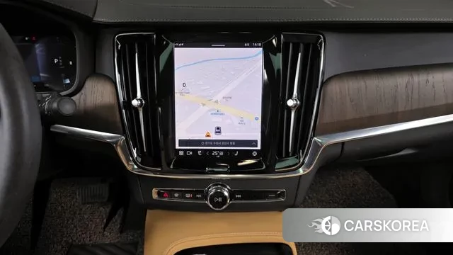 Volvo S90 2022 Белый из Кореи, фото 5