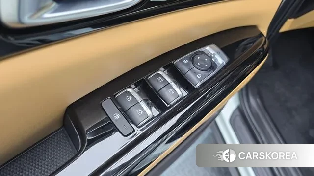 Kia Carnival 4th generation 2023 Белый из Кореи, фото 5