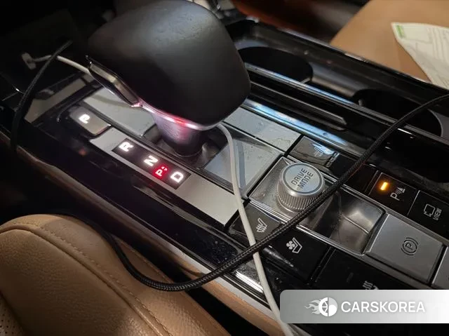 Kia K7 Premier 2021 Черный из Кореи, фото 5