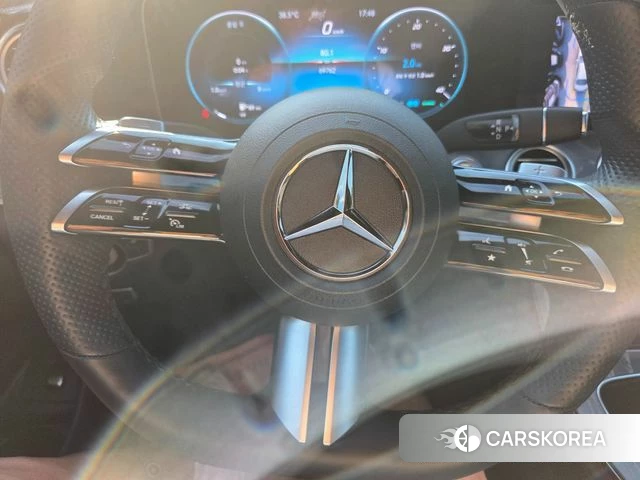 Mercedes-Benz E-Class W213 2022 Белый из Кореи, фото 5
