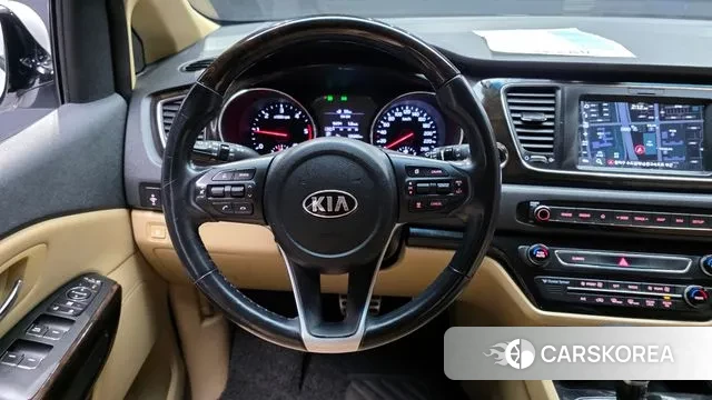 Kia The New Carnival 2018 Белый из Кореи, фото 5