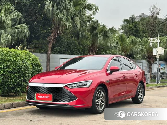BYD Qin PLUS DM 2022 Красный из Китая, фото 5