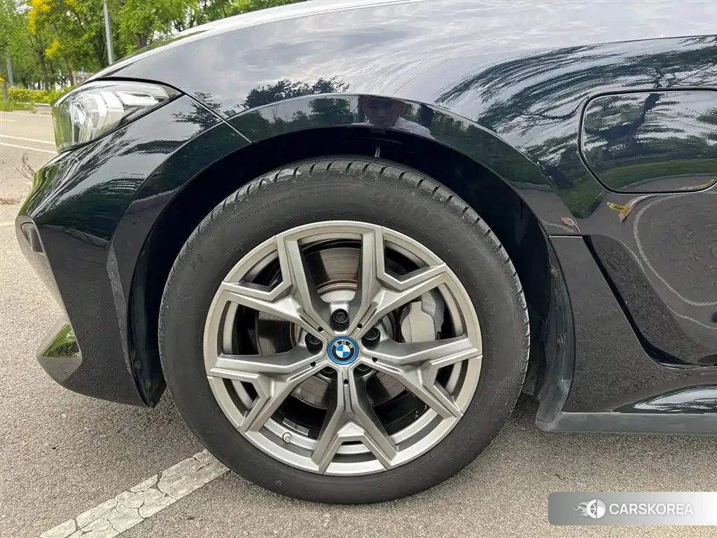 BMW i3 2024 Черный из Китая, фото 5