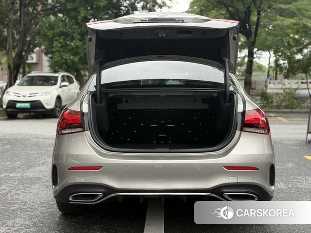 Mercedes-Benz Class A 2021 Другой из Китая, фото 5