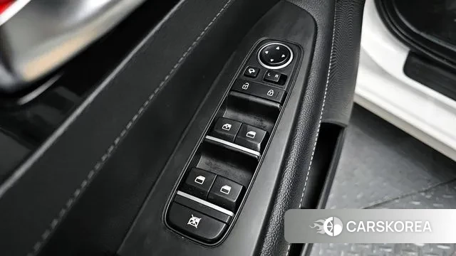 Kia The New K3 2nd generation 2023 Белый из Кореи, фото 5