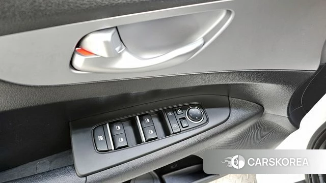 Kia The New K3 2nd generation 2022 Белый из Кореи, фото 5