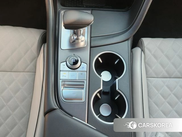 Genesis The New G70 2025 Серебристо-серый из Кореи, фото 5