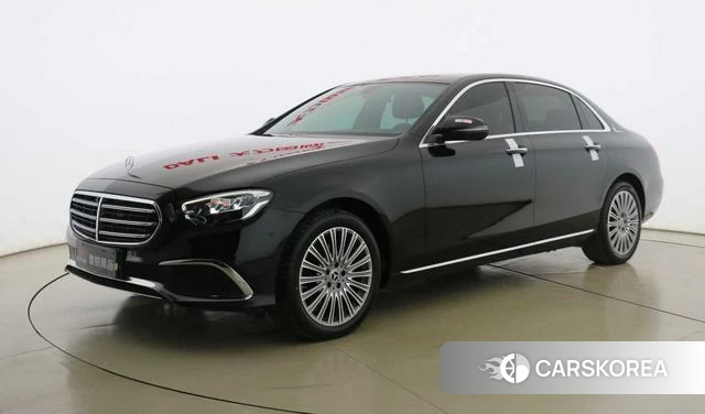 Mercedes-Benz E-class 2023 Черный из Китая, фото 5