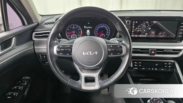 Kia K5 3rd generation 2022 Белый из Кореи, фото 5