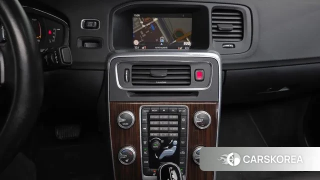 Volvo S60 2018 Черный из Кореи, фото 5