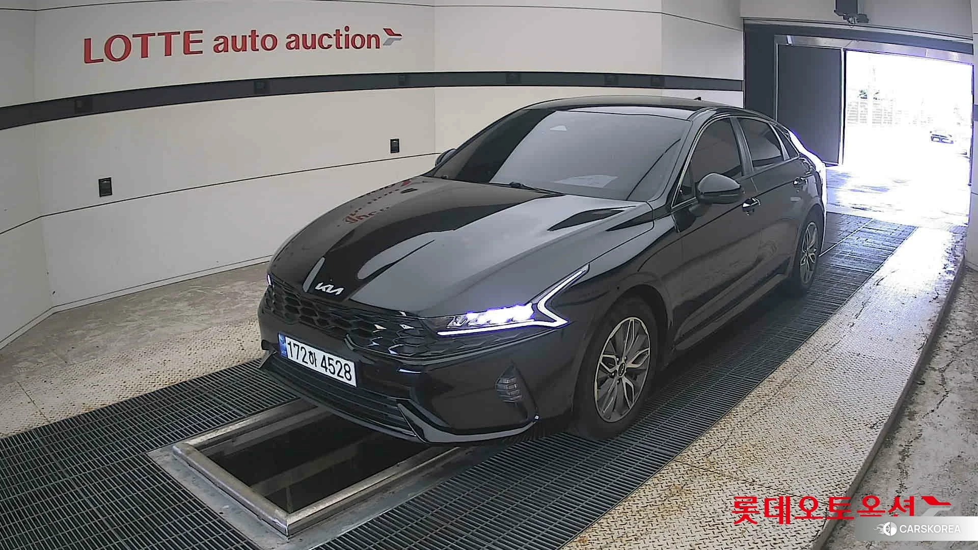 Kia K5 Hybrid 2022 Aurora Black Pearl из Кореи, фото 5