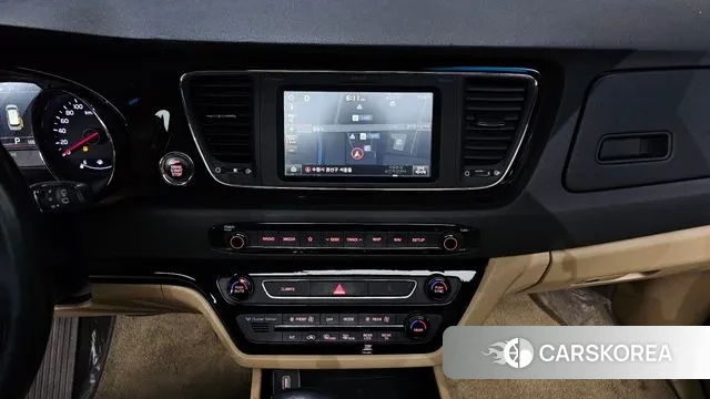 Kia The New Carnival 2019 Белый из Кореи, фото 5