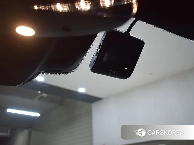 Mercedes-Benz E-Class W213 2022 Белый из Кореи, фото 5