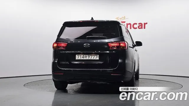 Kia The New Carnival 2018 Серый из Кореи, фото 5